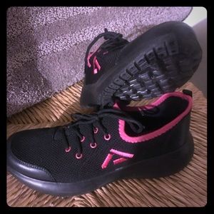 tenis de ANDREA seze 5.5 de mujer